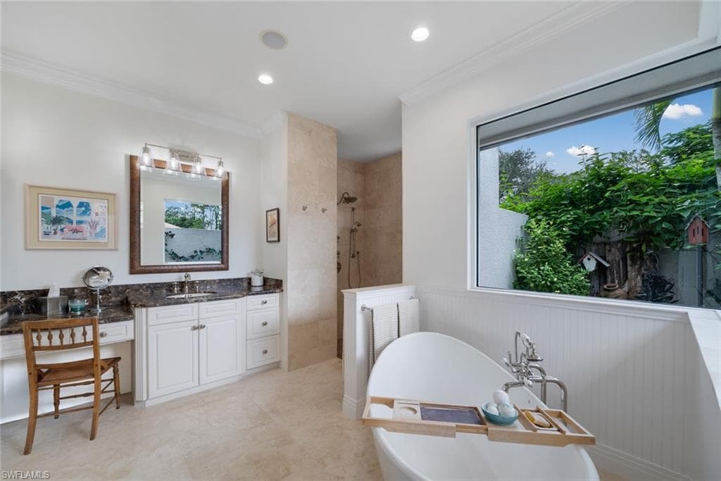 12901 Pond Apple Dr E, Naples, FL 34119-33
