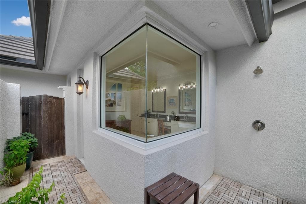 12901 Pond Apple Dr E, Naples, FL 34119-34