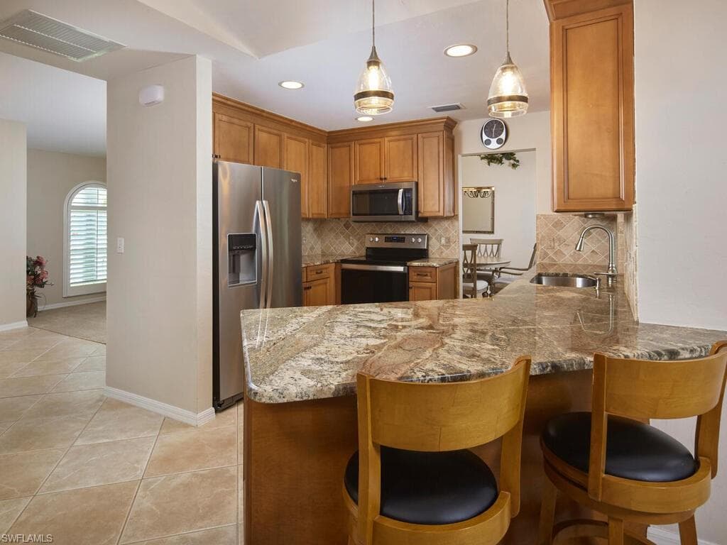 240 Columbus Way, Marco Island, FL 34145-9