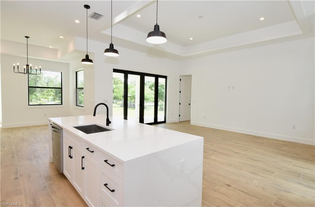 432 16 St SE, Naples, FL 34117-13