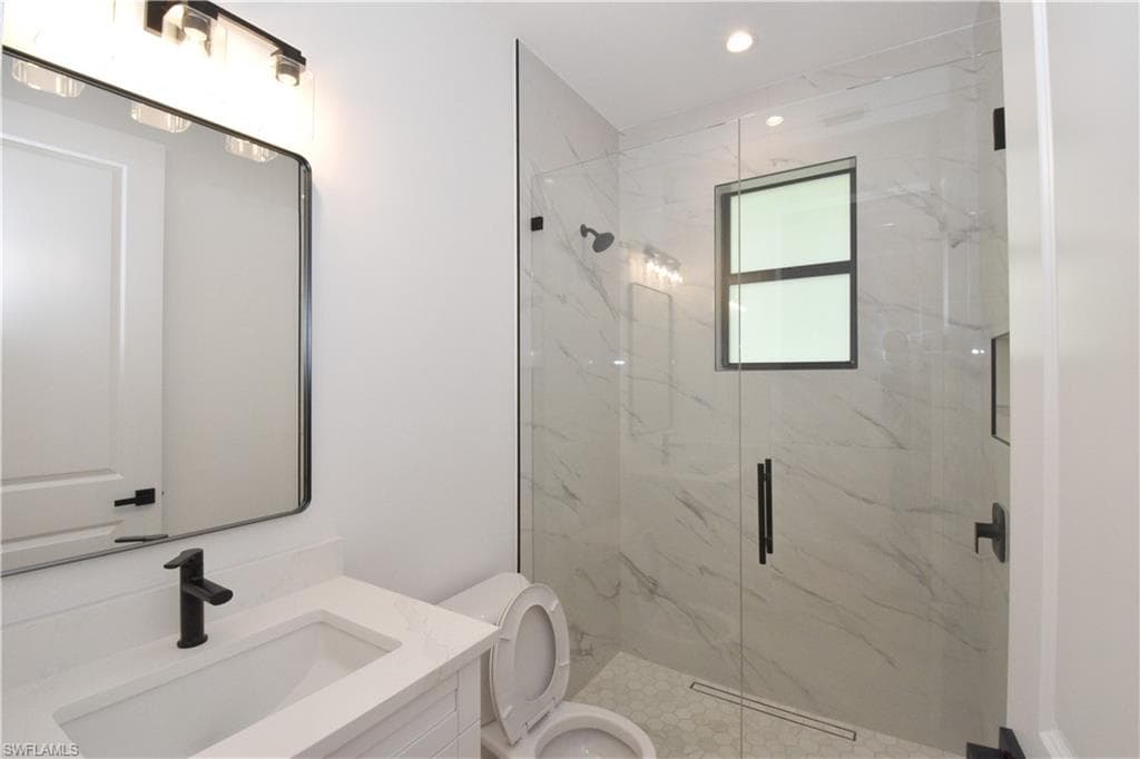 432 16 St SE, Naples, FL 34117-26