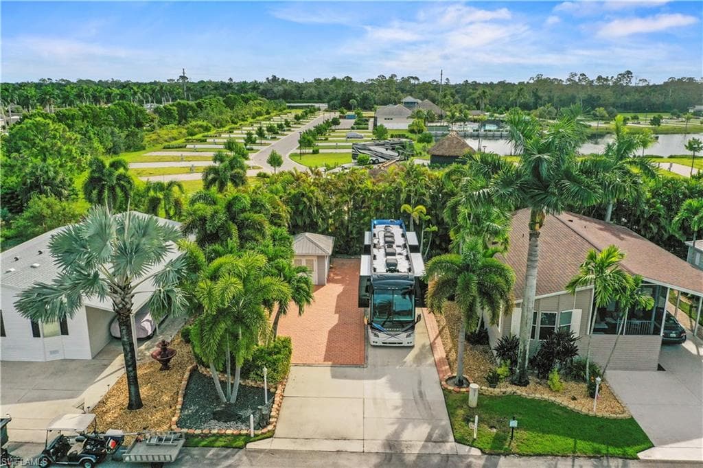 5551 Brightwood Dr, Fort Myers, FL 33905-2