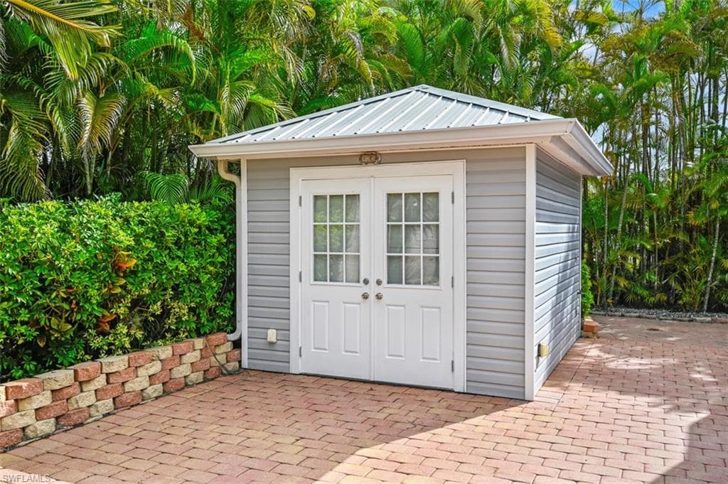 5551 Brightwood Dr, Fort Myers, FL 33905-5