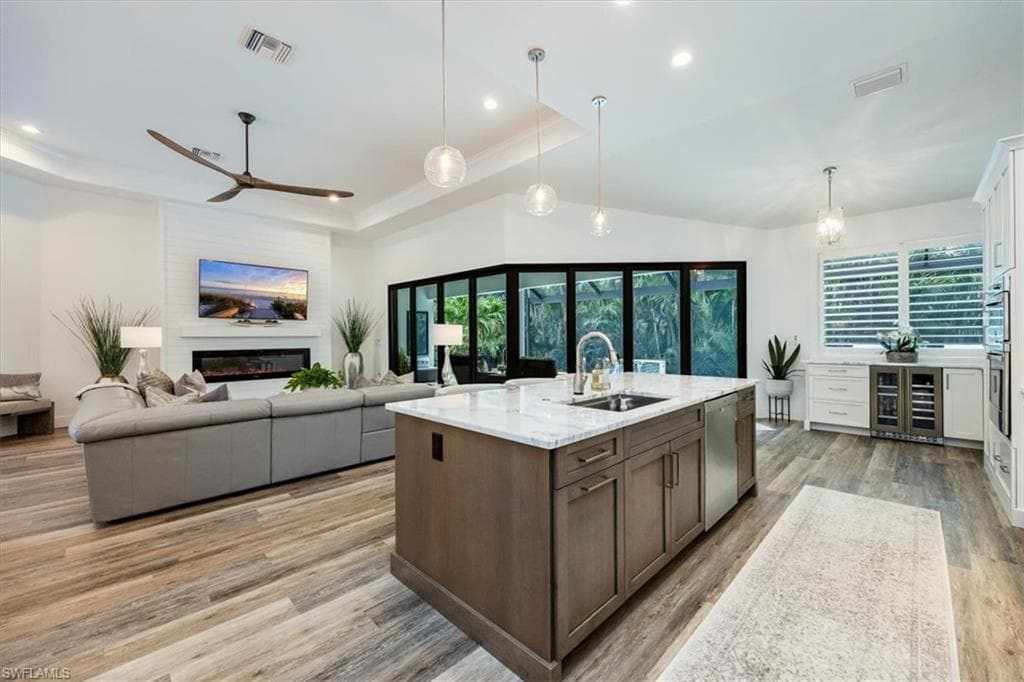 27069 Serrano Way, Bonita Springs, FL 34135-8