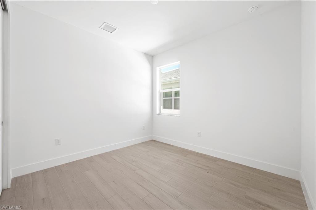 8865 Oceana Way, Naples, FL 34114-16