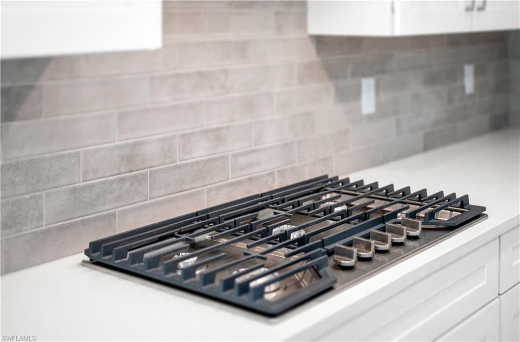 8865 Oceana Way, Naples, FL 34114-5