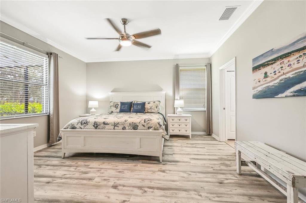 3738 Treasure Cove Cir, Naples, FL 34114-14