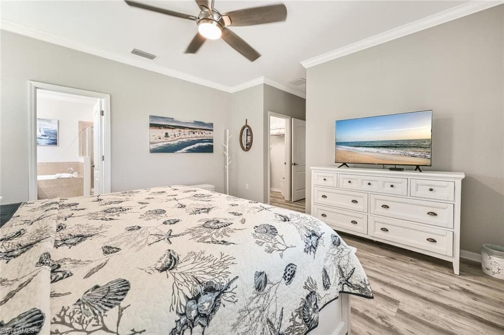 3738 Treasure Cove Cir, Naples, FL 34114-15