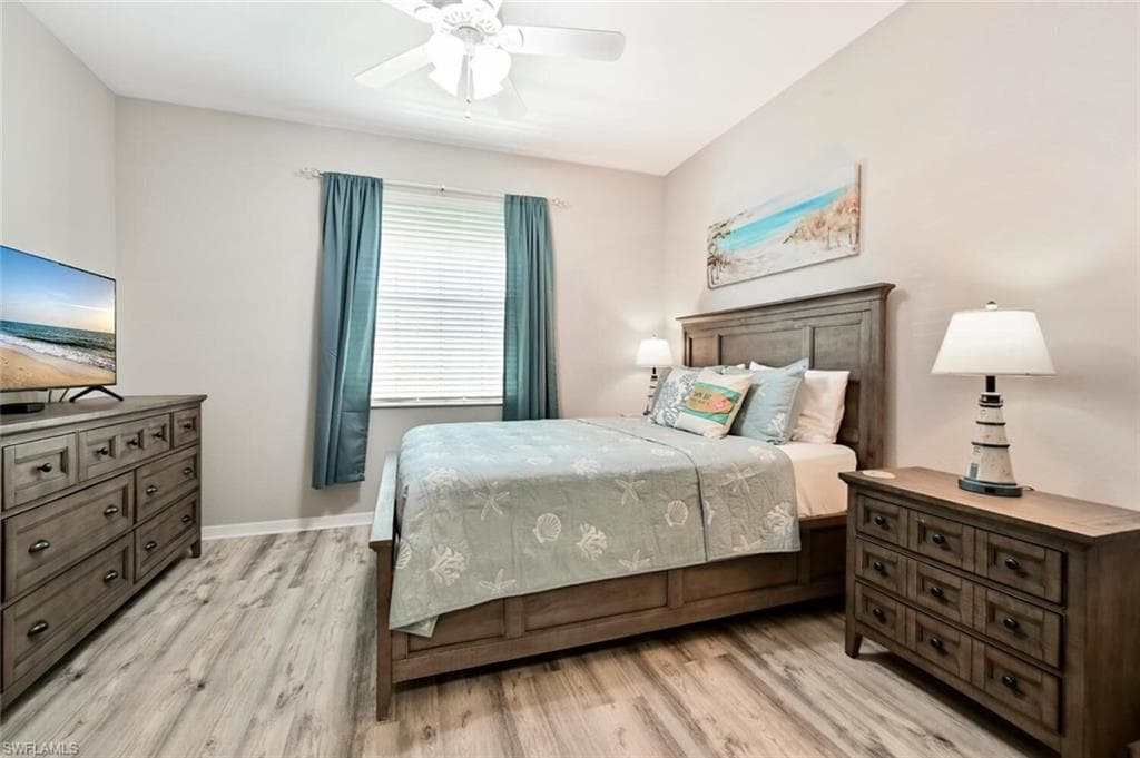 3738 Treasure Cove Cir, Naples, FL 34114-21