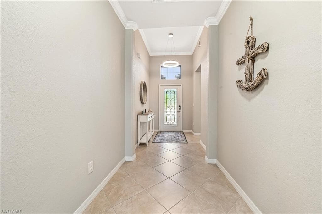 3738 Treasure Cove Cir, Naples, FL 34114-25