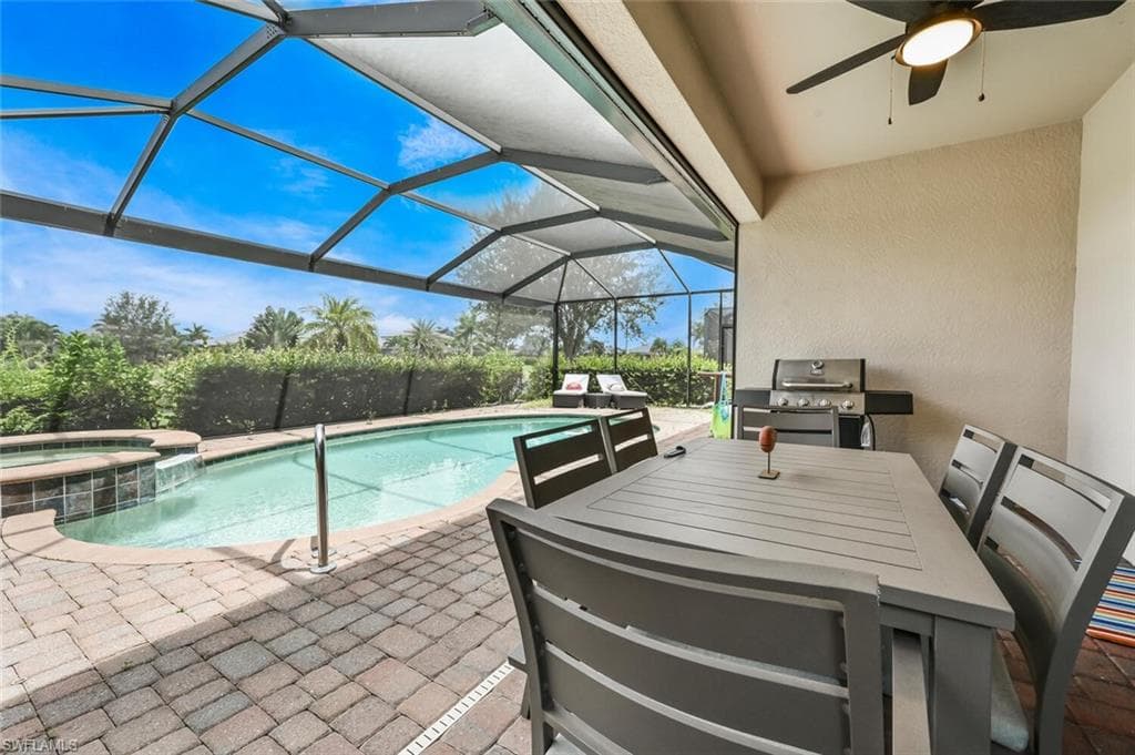 3738 Treasure Cove Cir, Naples, FL 34114-30