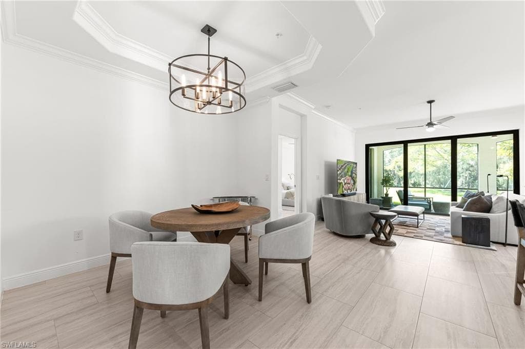 16348 Viansa Way 102, Naples, FL 34110-13