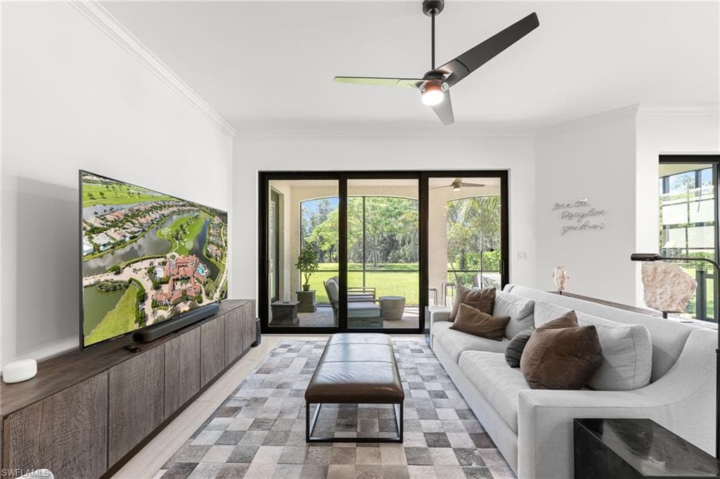 16348 Viansa Way 102, Naples, FL 34110-14