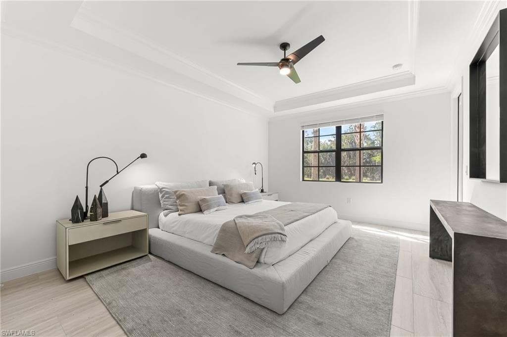 16348 Viansa Way 102, Naples, FL 34110-18