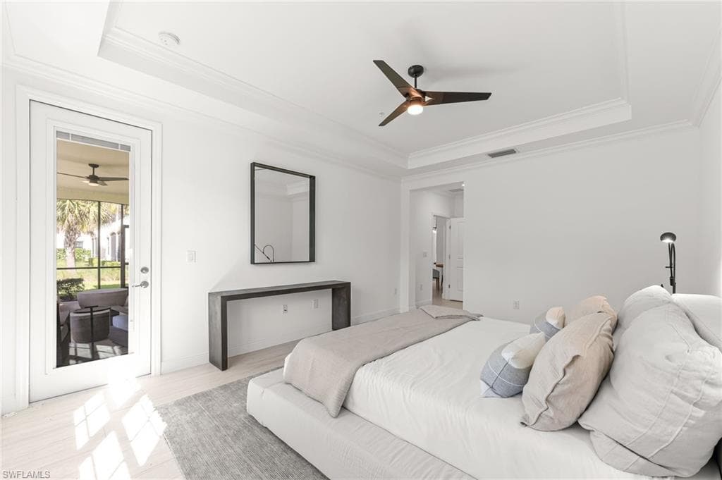 16348 Viansa Way 102, Naples, FL 34110-20