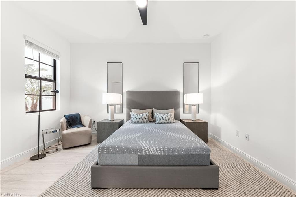 16348 Viansa Way 102, Naples, FL 34110-25