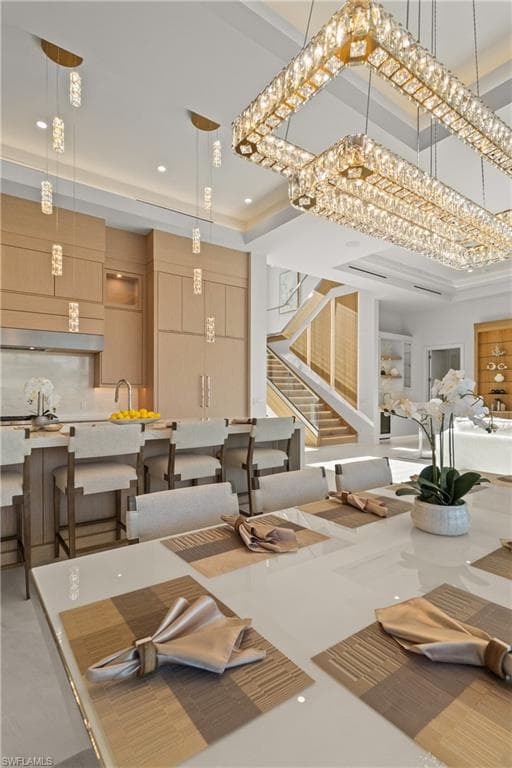 921 Giralda Ct, Marco Island, FL 34145-10