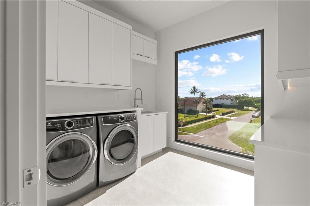 921 Giralda Ct, Marco Island, FL 34145-23