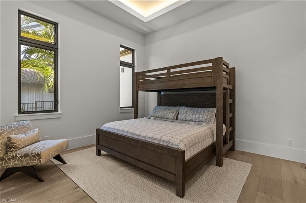 921 Giralda Ct, Marco Island, FL 34145-24