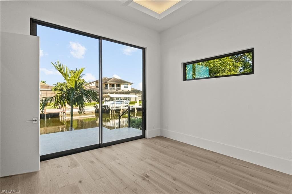 921 Giralda Ct, Marco Island, FL 34145-25