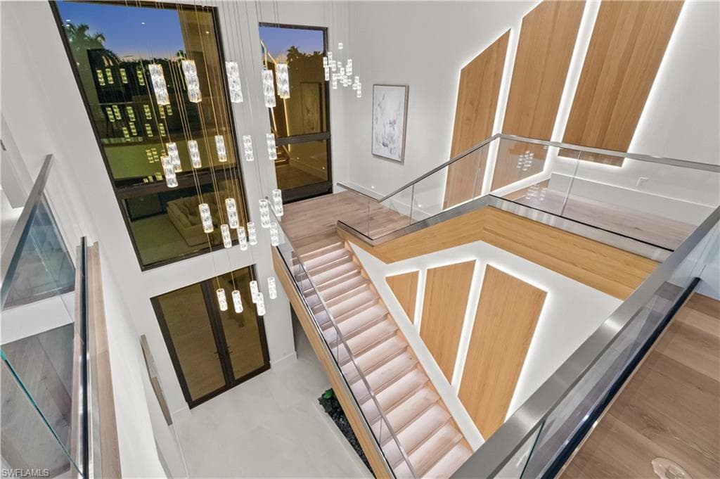 921 Giralda Ct, Marco Island, FL 34145-37