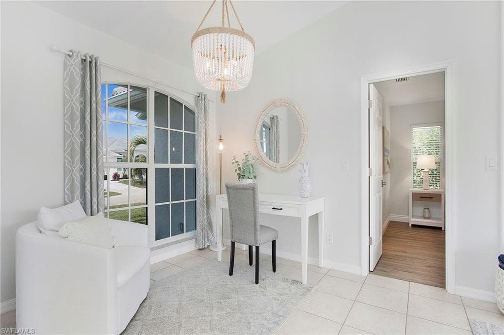 129 Leeward Ct, Marco Island, FL 34145-10