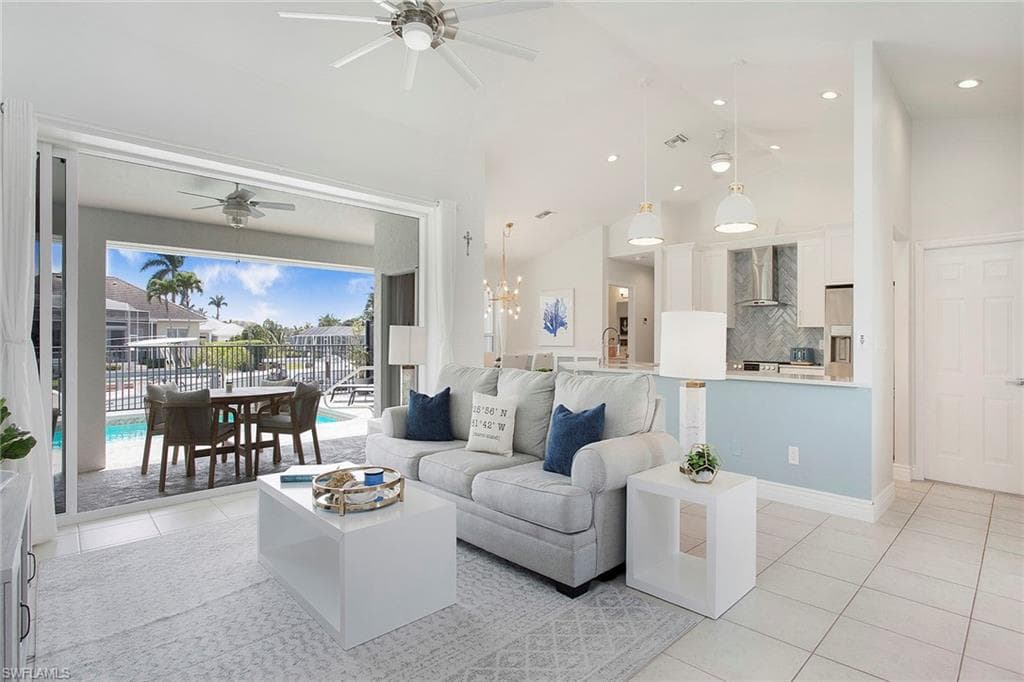 129 Leeward Ct, Marco Island, FL 34145-7