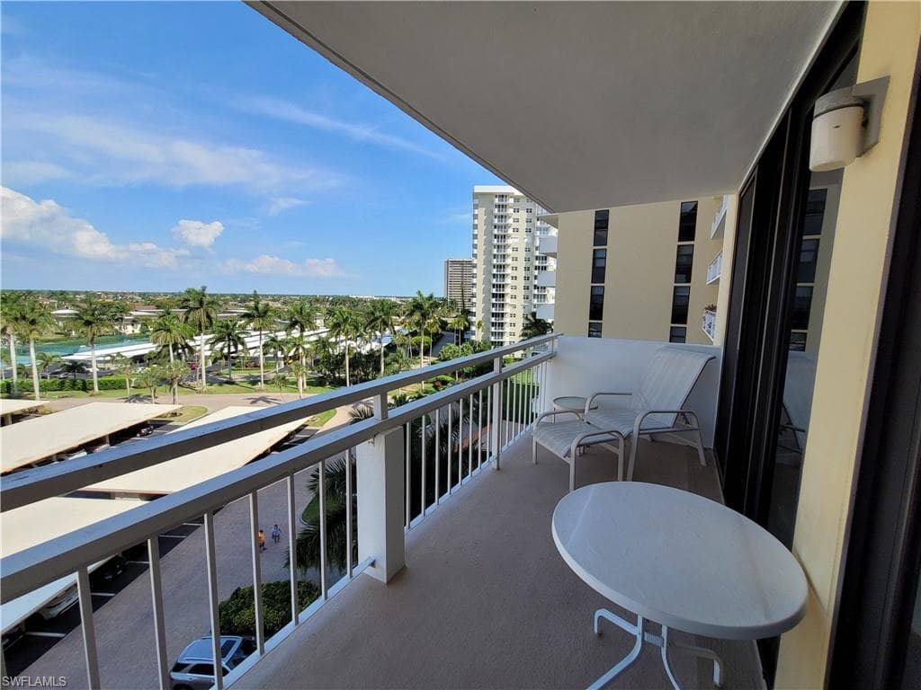 180 Seaview Ct 714, Marco Island, FL 34145-7