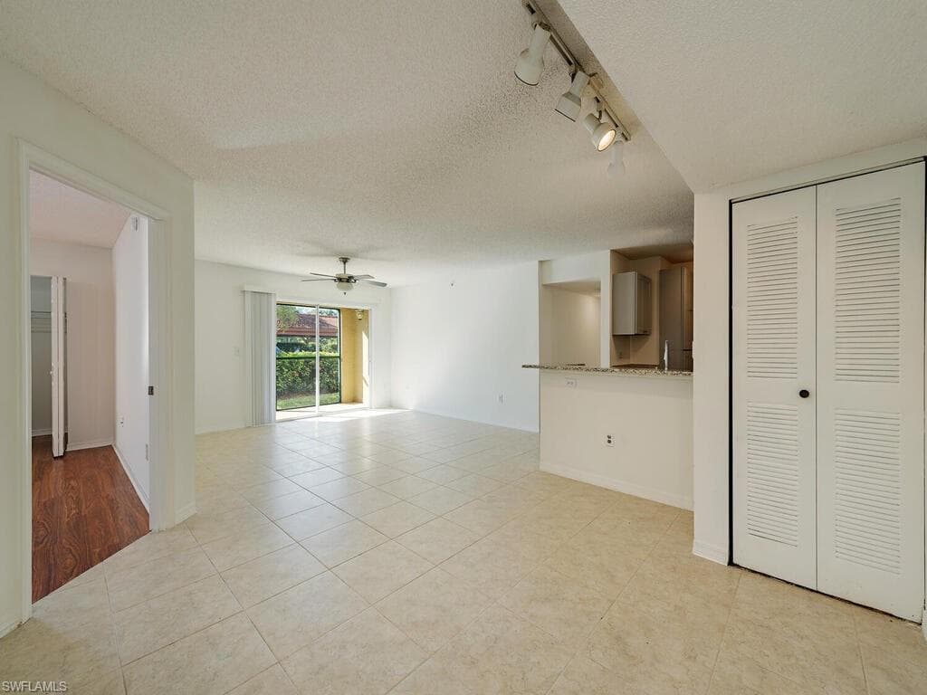 8861 Colonnades Ct W 215, Bonita Springs, FL 34135-2