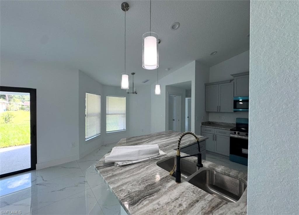 4297 Boeing Ln, North Port, FL 34287-12