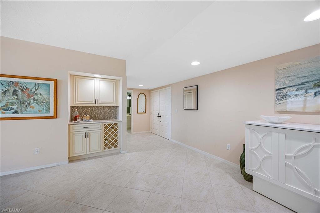 220 Collier Blvd 1003, Marco Island, FL 34145-9