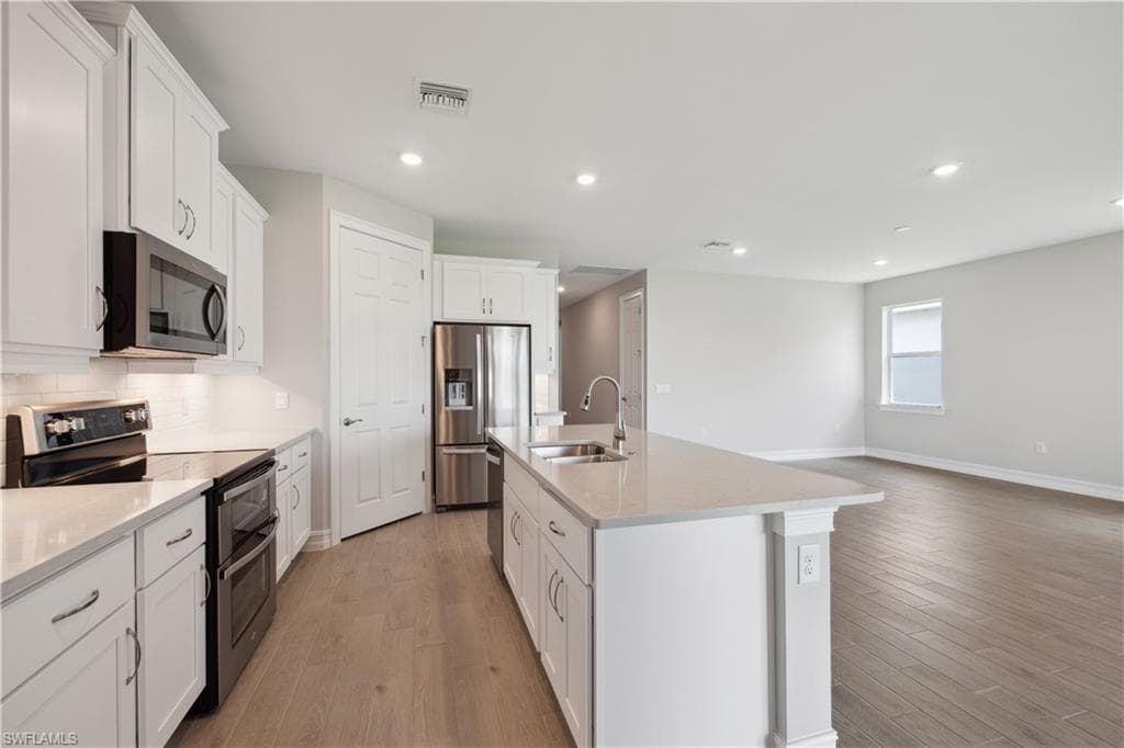 1216 Mariners View Ter, Cape Coral, FL 33993-12