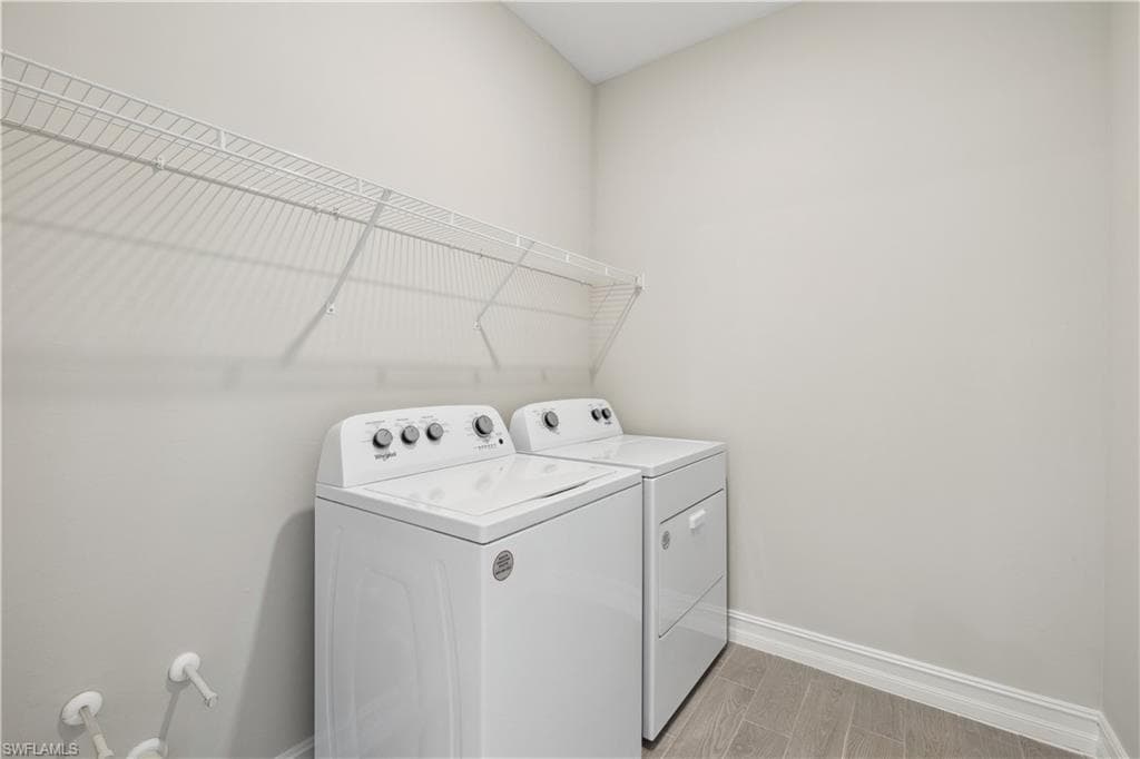 1216 Mariners View Ter, Cape Coral, FL 33993-19
