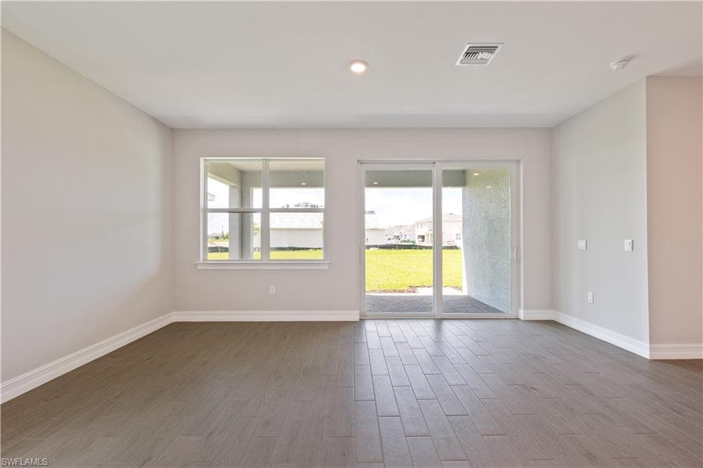 1216 Mariners View Ter, Cape Coral, FL 33993-7