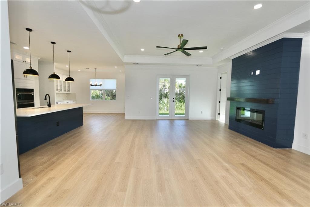 539 37th Ave NW, Naples, FL 34120-9