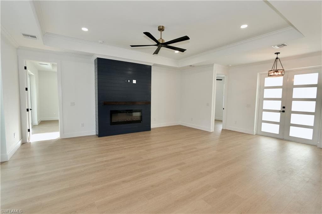 539 37th Ave NW, Naples, FL 34120-10