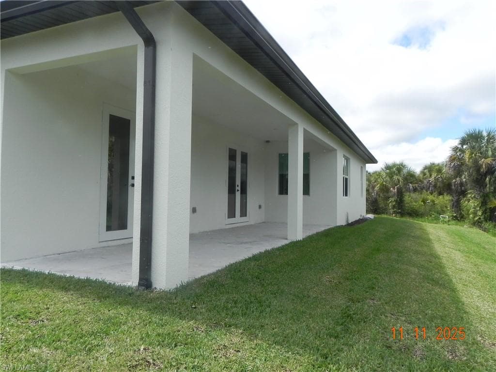 539 37th Ave NW, Naples, FL 34120-41