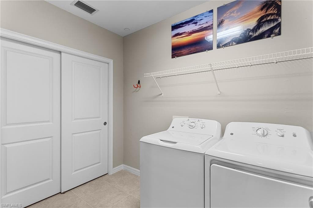 9366 Pocida Ct 103, Naples, FL 34119-26