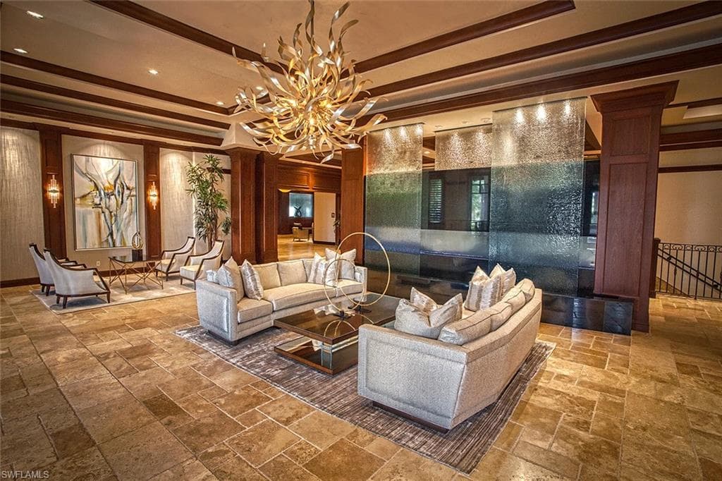 4637 Idylwood Ln, Naples, FL 34119-22