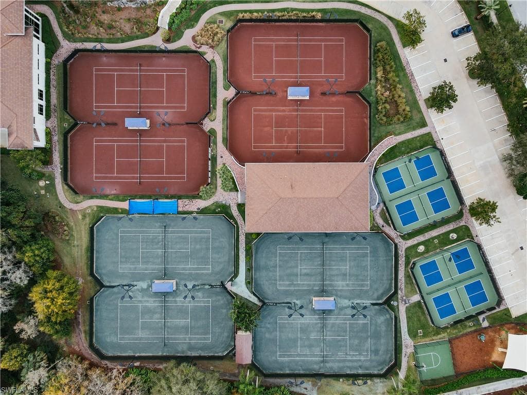 4637 Idylwood Ln, Naples, FL 34119-26