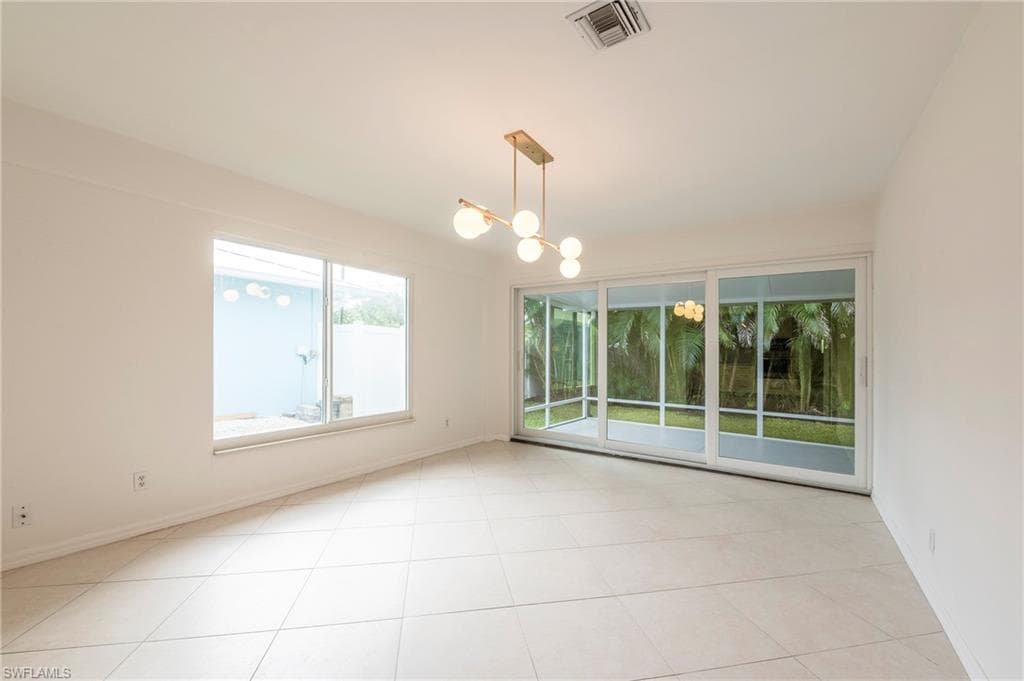 670 103rd Ave N, Naples, FL 34108-3219-20