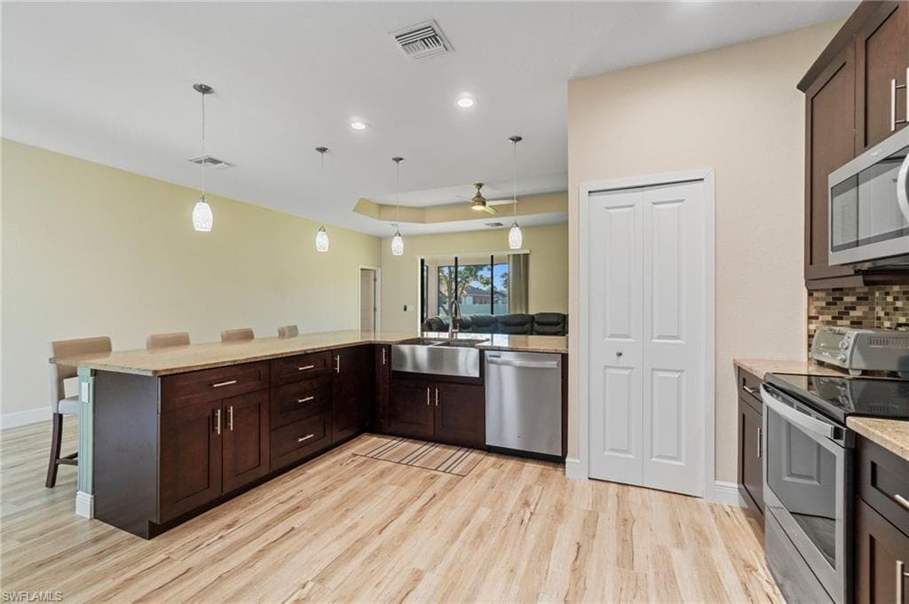 6730 Eagle Tree Ct, North Fort Myers, FL 33917-8