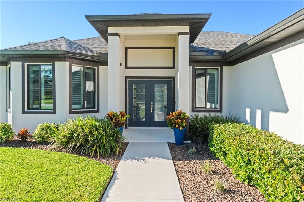 6730 Eagle Tree Ct, North Fort Myers, FL 33917-25