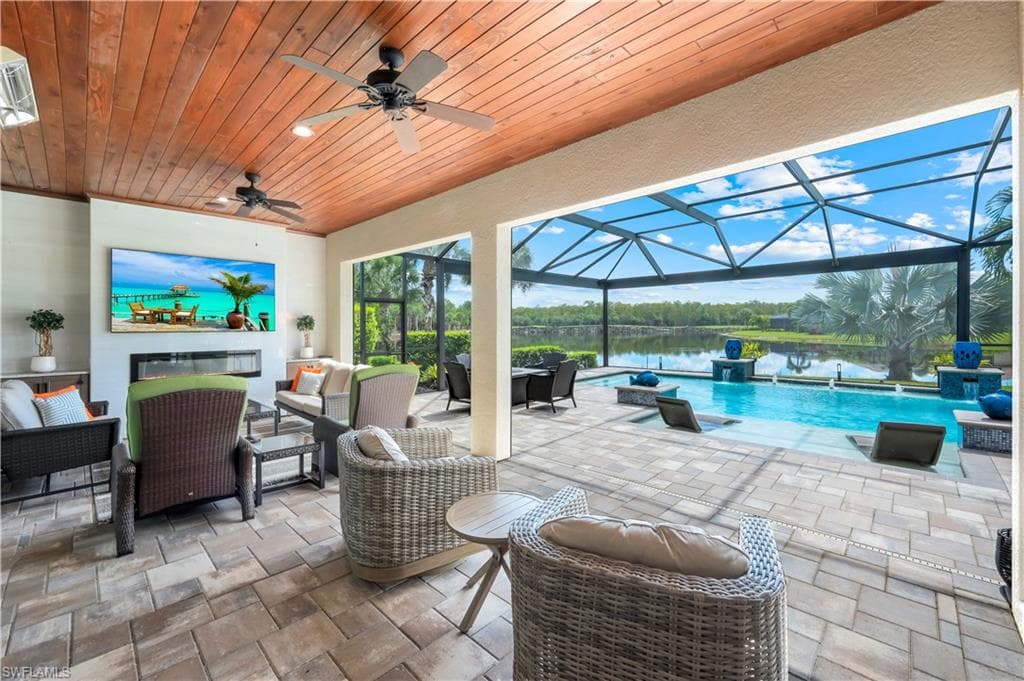 9180 Ores Cir, Naples, FL 34120-29
