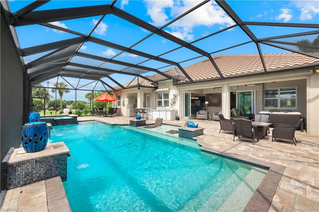 9180 Ores Cir, Naples, FL 34120-31