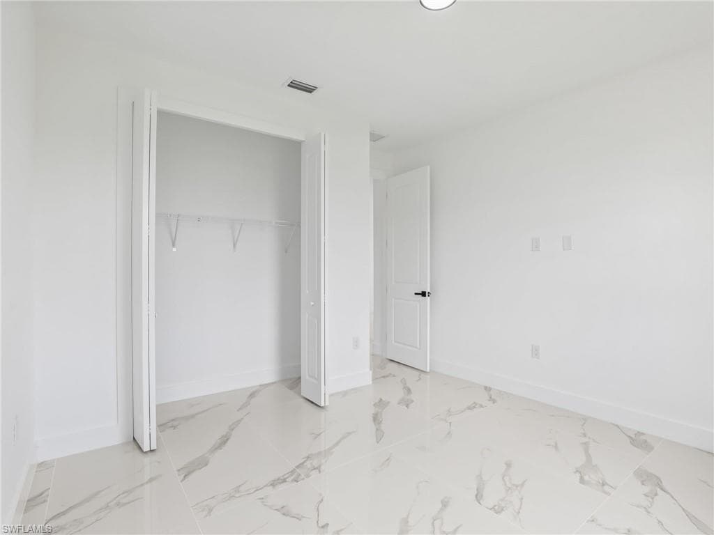 3219 43rd St W, Lehigh Acres, FL 33971-18