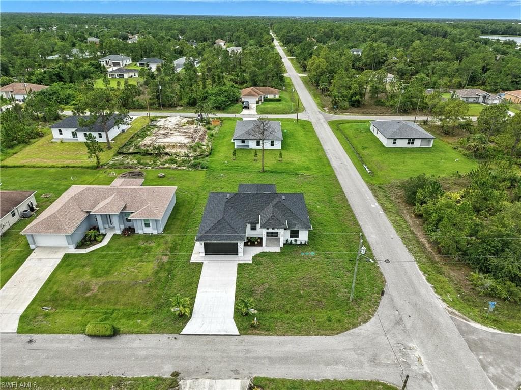 3219 43rd St W, Lehigh Acres, FL 33971-4