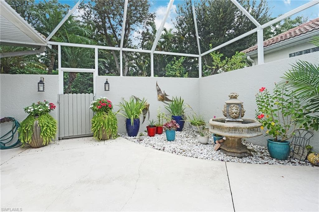 3188 Sundance Cir, Naples, FL 34109-11