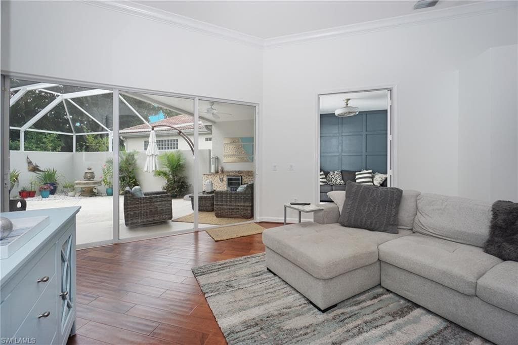 3188 Sundance Cir, Naples, FL 34109-15