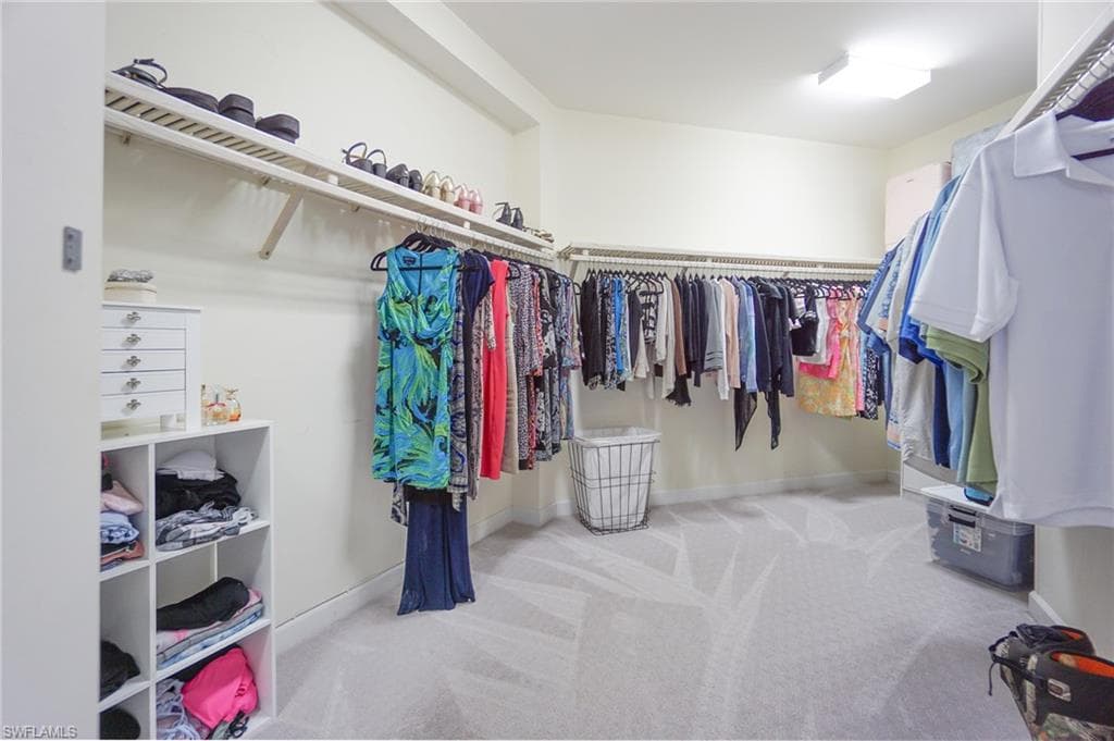 3188 Sundance Cir, Naples, FL 34109-26